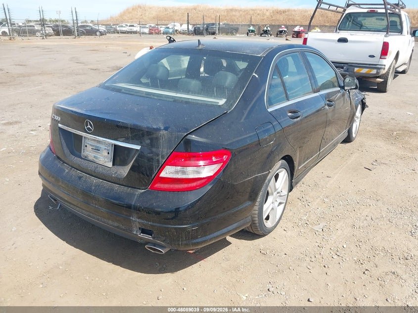 2010 MERCEDES-BENZ C 300 auction photo 4