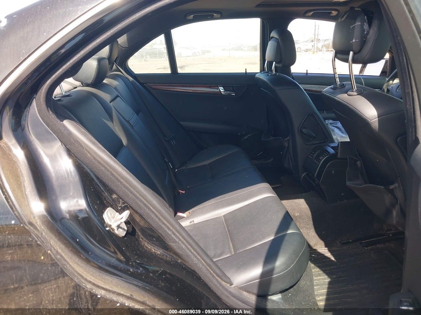 2010 MERCEDES-BENZ C 300 auction photo 8