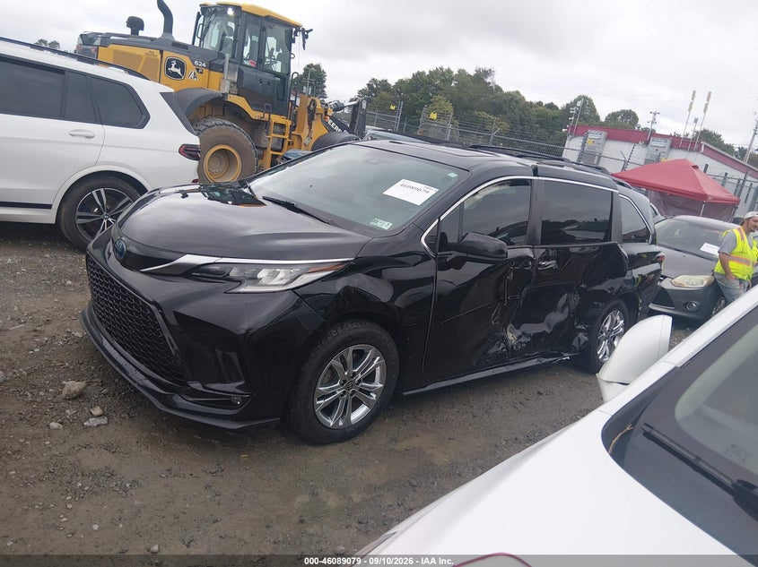 TOYOTA SIENNA - zdjęcie 14