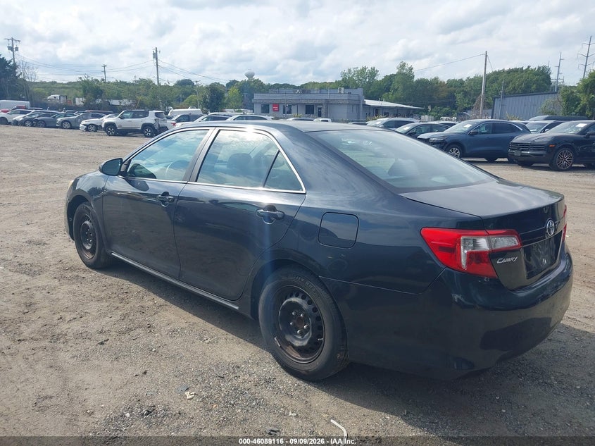 2013 TOYOTA CAMRY auction photo 3