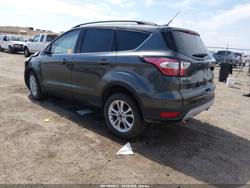 Vin: 1fmcu0gd4jub83208, lot: 46588979, ford escape se 20183