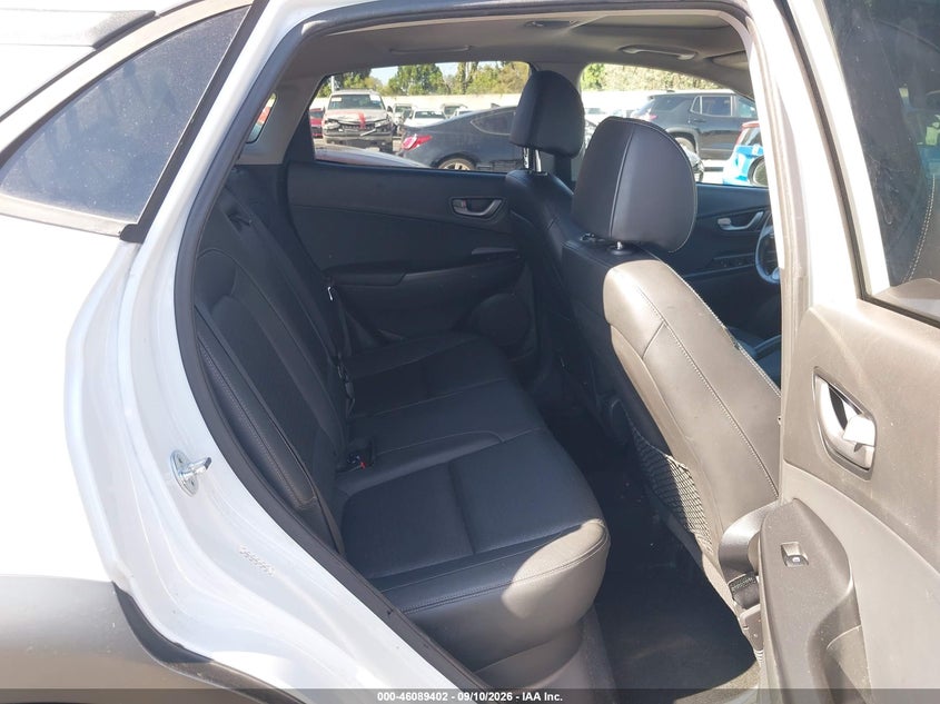 2020 HYUNDAI KONA auction photo 8