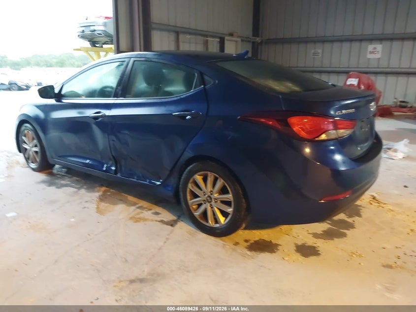2016 HYUNDAI ELANTRA auction photo 3