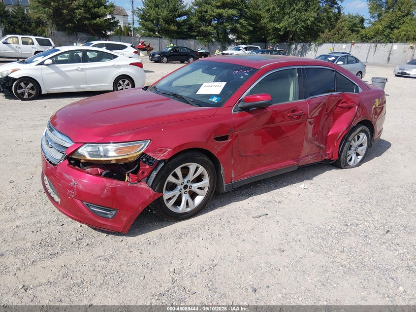 2012 Ford Taurus, Left & Right Side, IAAI, VIN 1FAHP2EW1CG132256 — photo 2