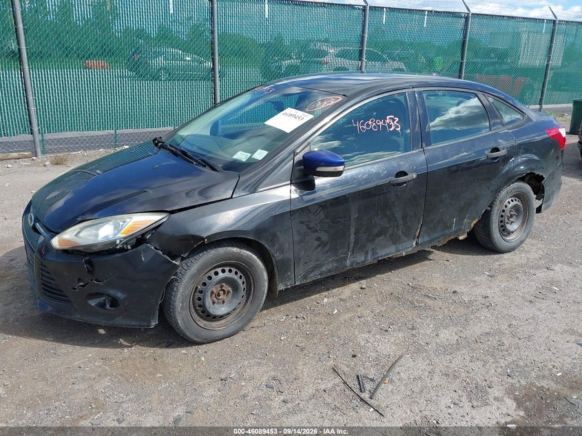 Vin: 1fahp3e23cl461762, lot: 46589060, ford focus s 20122