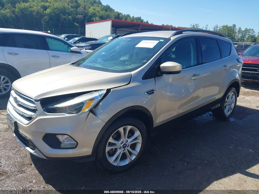 Vin: 1fmcu9gd4jua02791, lot: 46589173, ford escape se 20182