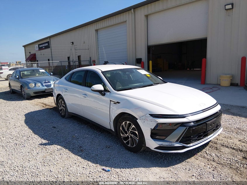 Vin: kmhl24jj5ta147091, lot: 46589204, hyundai sonata hybrid blue 2026 img_1