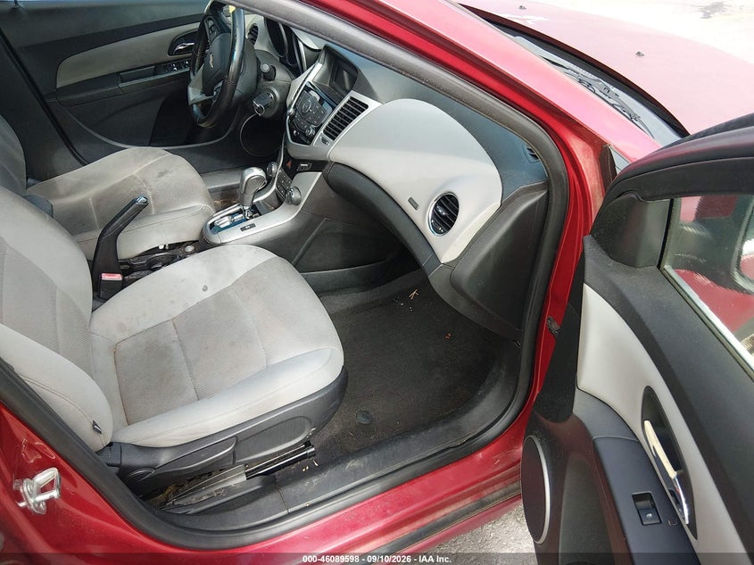 2012 CHEVROLET CRUZE auction photo 5