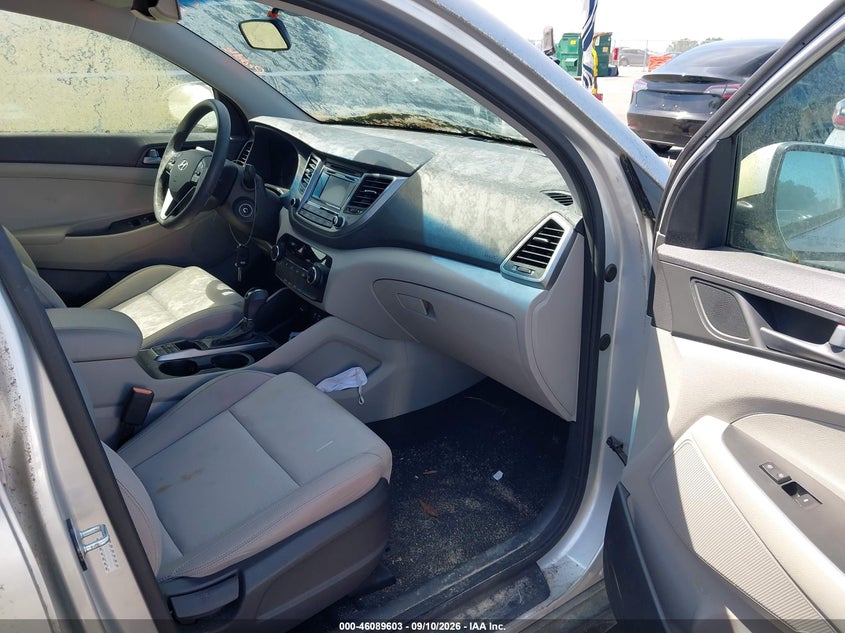 2016 HYUNDAI TUCSON auction photo 5
