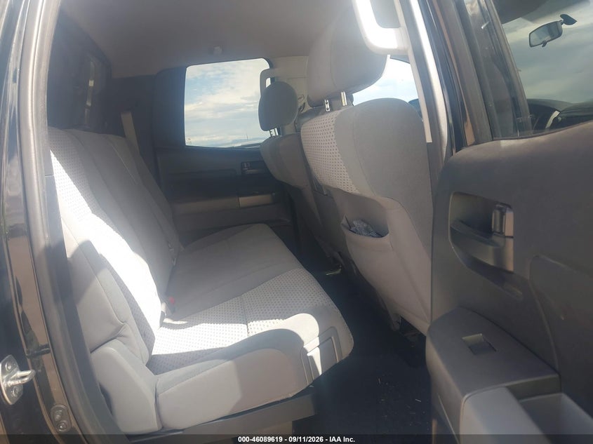 2012 TOYOTA TUNDRA auction photo 8