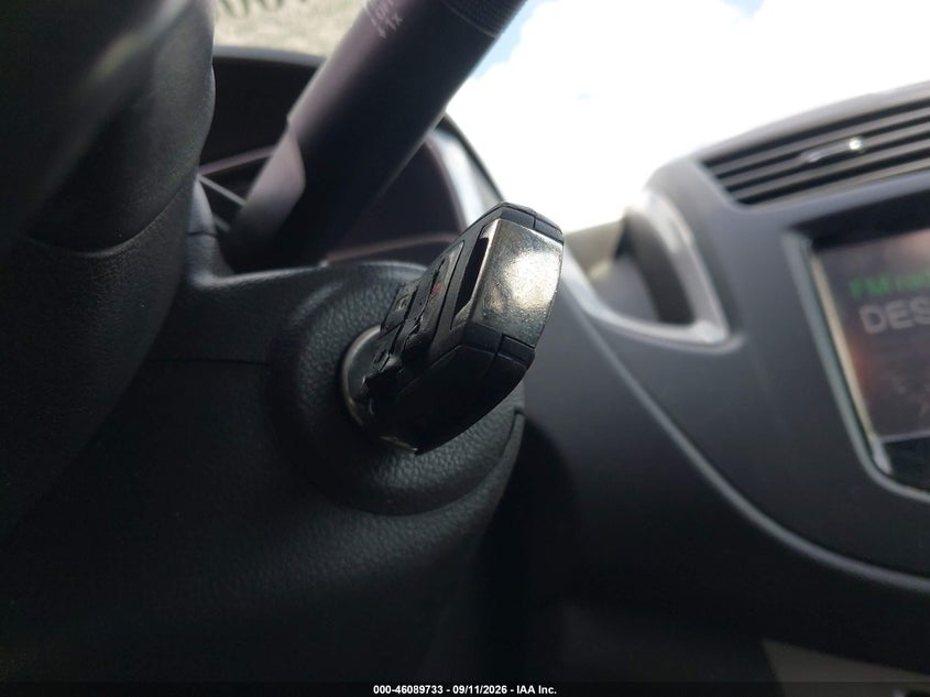 CHEVROLET TRAX 2015 VIN KL7CJLSB0FB077777