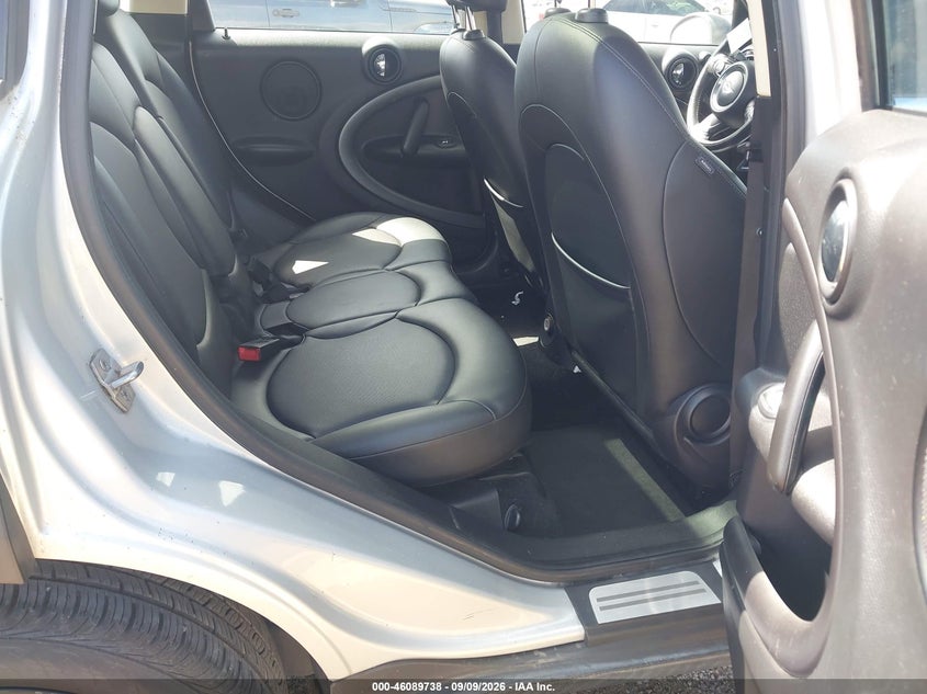 2013 MINI COUNTRYMAN auction photo 8