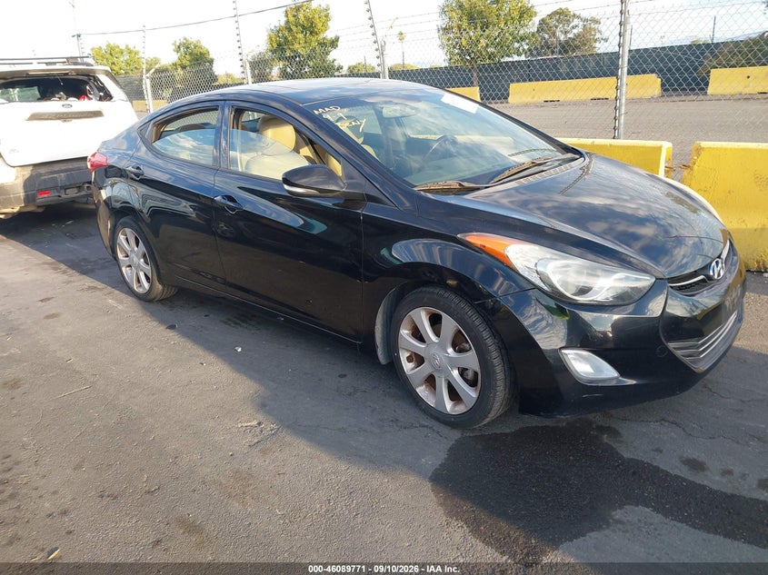 2013 HYUNDAI ELANTRA auction photo 1