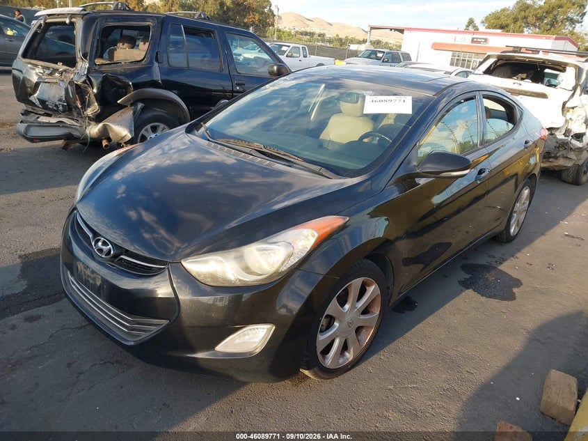 2013 HYUNDAI ELANTRA auction photo 2