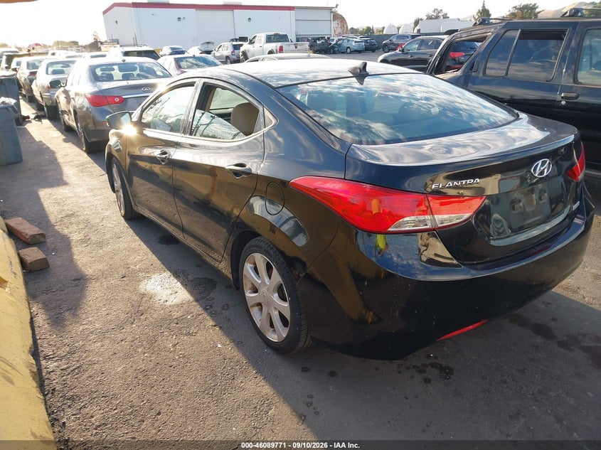 2013 HYUNDAI ELANTRA auction photo 3