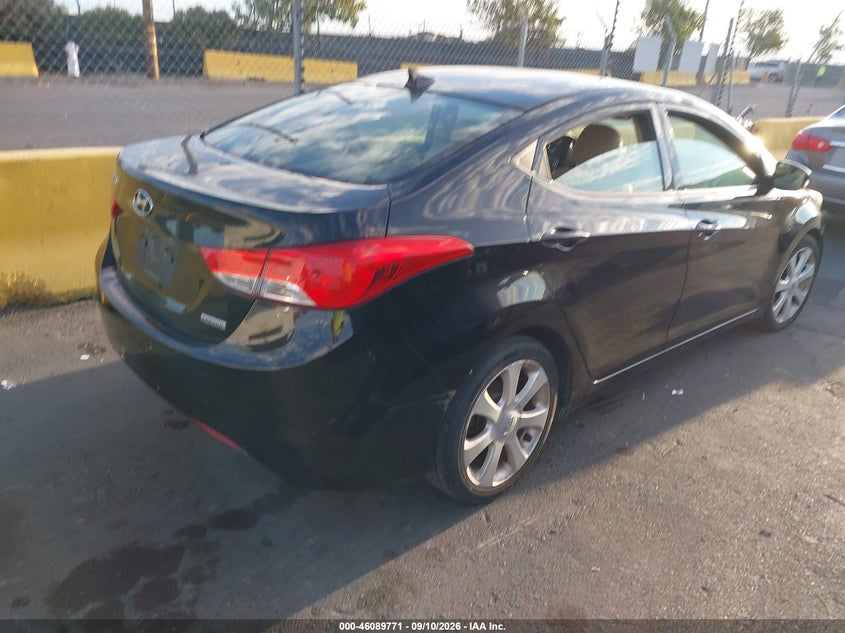 2013 HYUNDAI ELANTRA auction photo 4