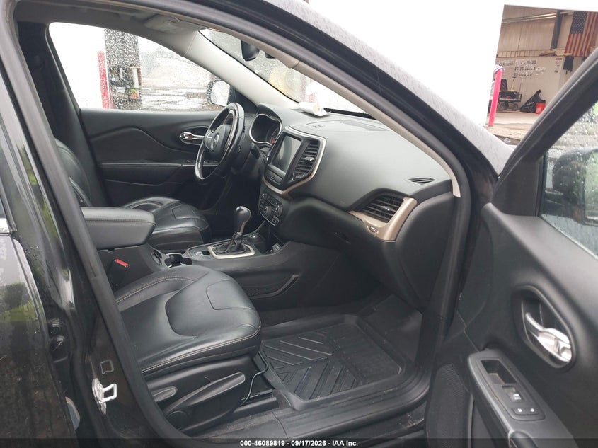 2016 JEEP CHEROKEE auction photo 5
