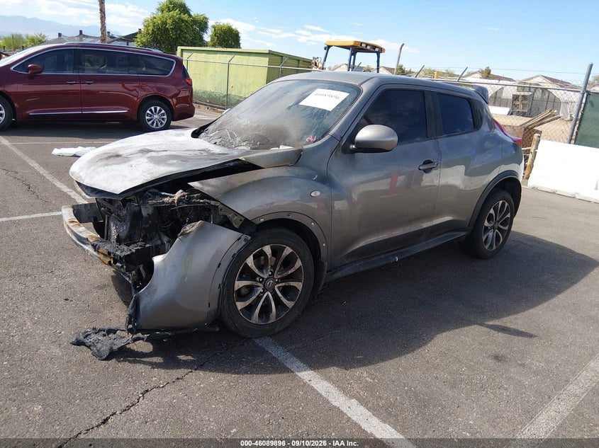 2013 Nissan Juke, Total Burn, IAAI, VIN JN8AF5MR2DT208205 — photo 2