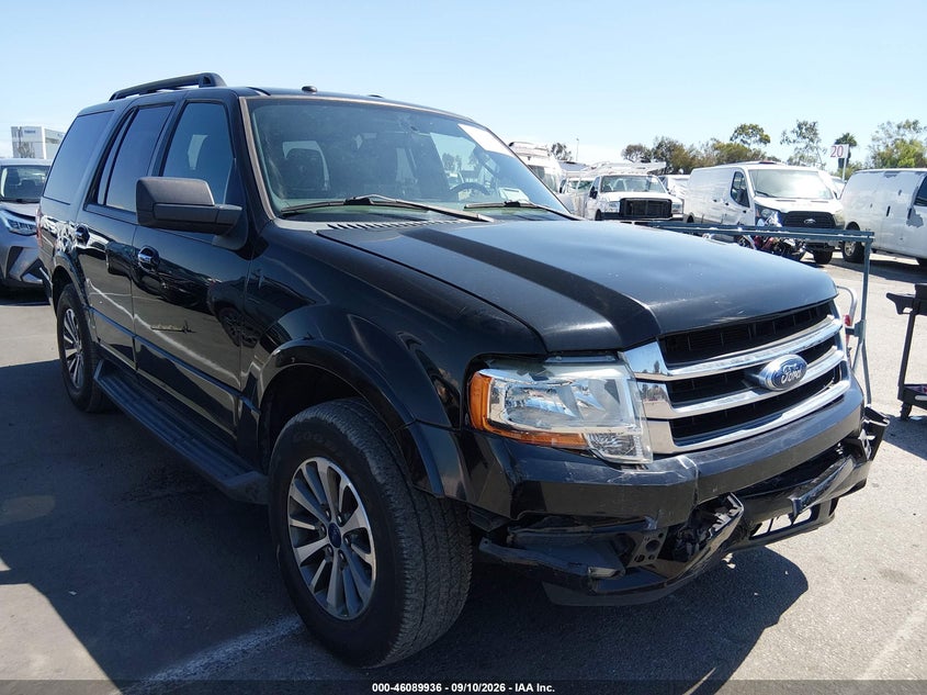 Vin: 1fmju1ht2hea55640, lot: 46589544, ford expedition xlt 2017 img_1