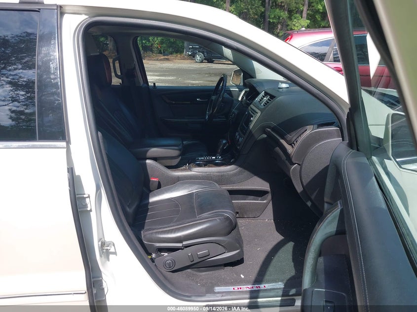 2013 GMC ACADIA auction photo 5