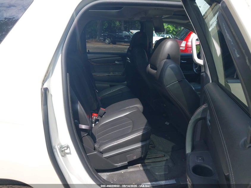 2013 GMC ACADIA auction photo 8