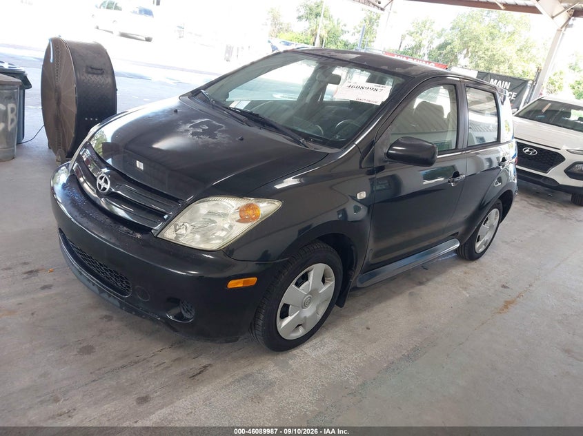 2004 SCION XA auction photo 2
