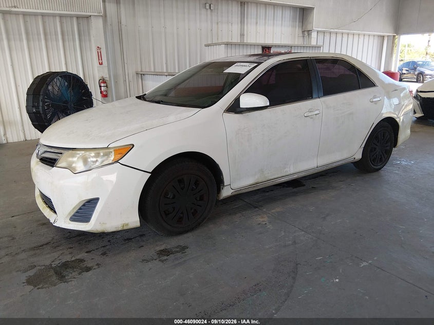 2012 TOYOTA CAMRY auction photo 2