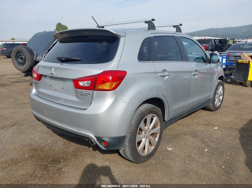 Vin: 4a4ar4au5fe055311, lot: 46589639, mitsubishi outlander sport se 20154