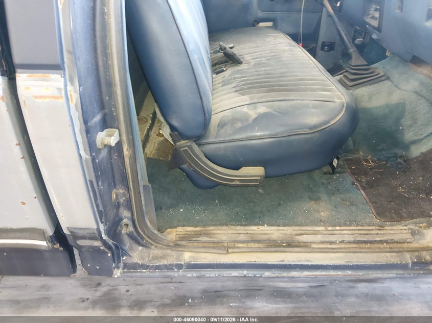 1988 FORD F250 auction photo 8