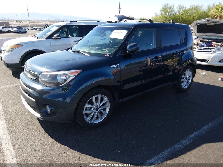 2017 KIA SOUL auction photo 2