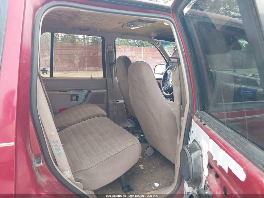 FORD EXPLORER 1994 VIN 1FMDU32X7RUD73104