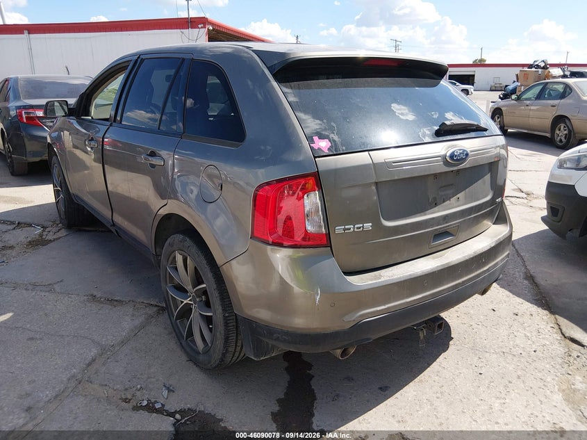 Vin: 2fmdk3jc8cba56448, lot: 46589685, ford edge sel 20123