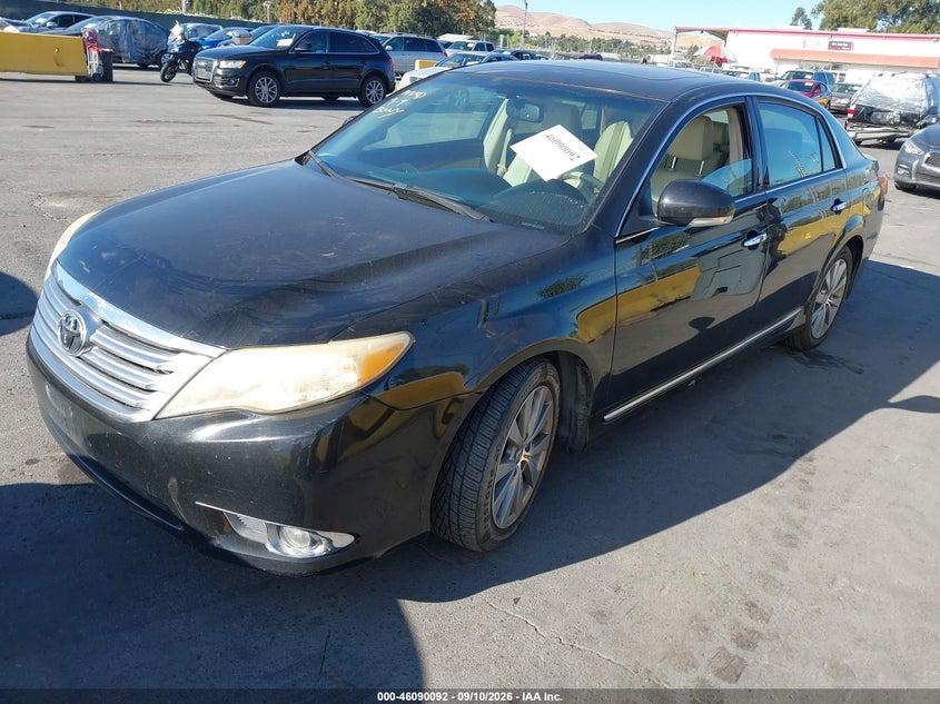 2011 TOYOTA AVALON auction photo 2