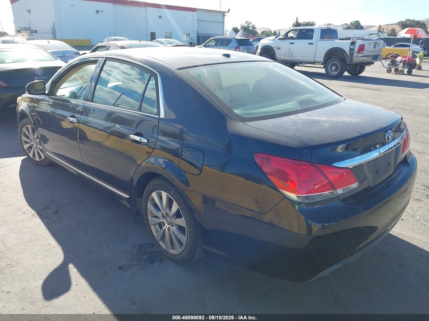 2011 TOYOTA AVALON auction photo 3