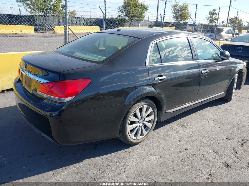 2011 TOYOTA AVALON auction photo 4