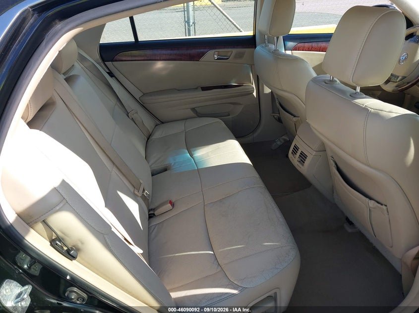 2011 TOYOTA AVALON auction photo 8