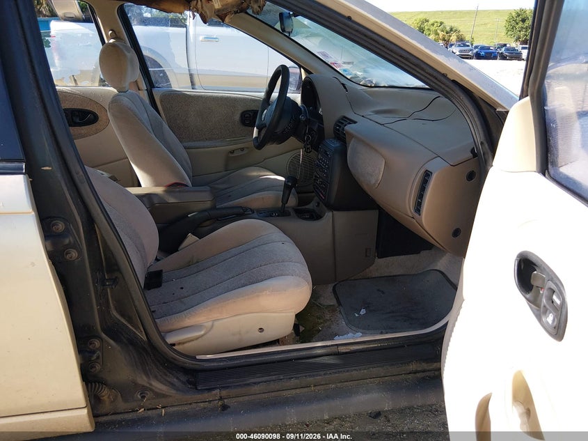 1996 SATURN SL2 auction photo 5