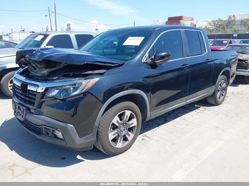 2019 HONDA RIDGELINE auction photo 2