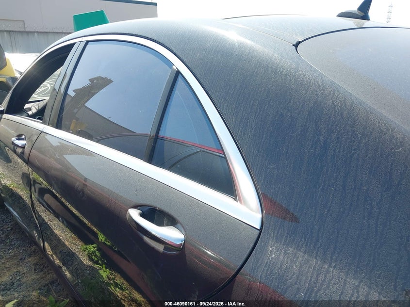 MERCEDES-BENZ S 560 2018 VIN WDDUG8DB9JA421840