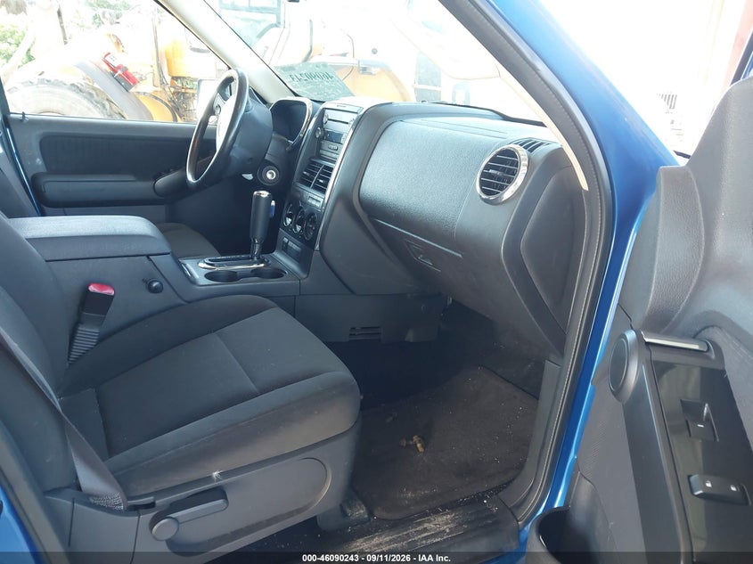 2010 FORD EXPLORER auction photo 5