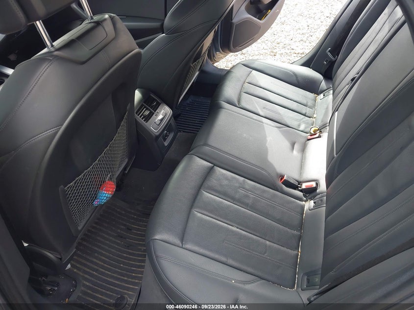 AUDI A4 - zdjęcie 8