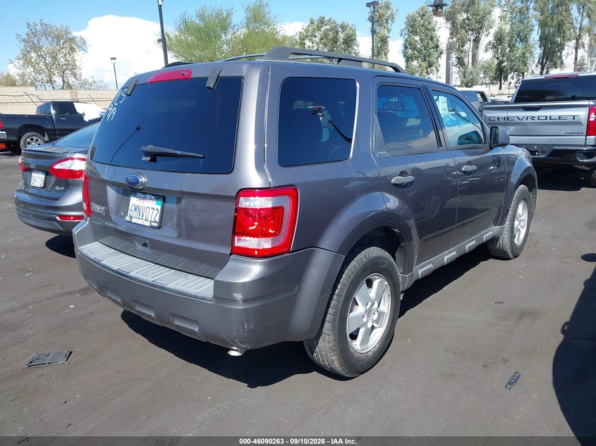 Vin: 1fmcu0d70akc67715, lot: 46589870, ford escape xlt 20104