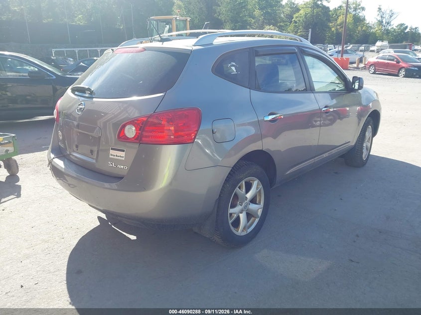 2010 NISSAN ROGUE auction photo 4