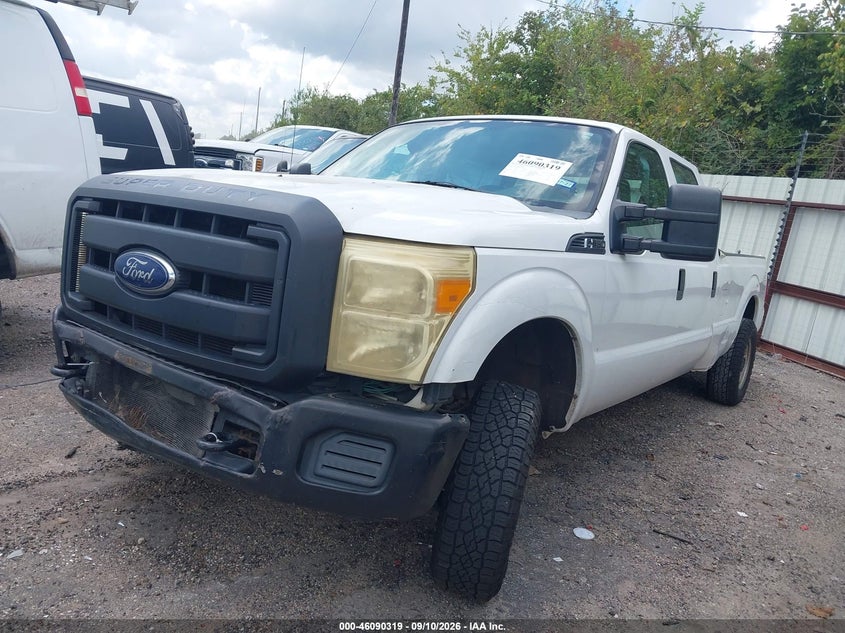 2013 Ford F250, Front & Rear, IAAI, VIN 1FT7W2B68DEA10147 — photo 2