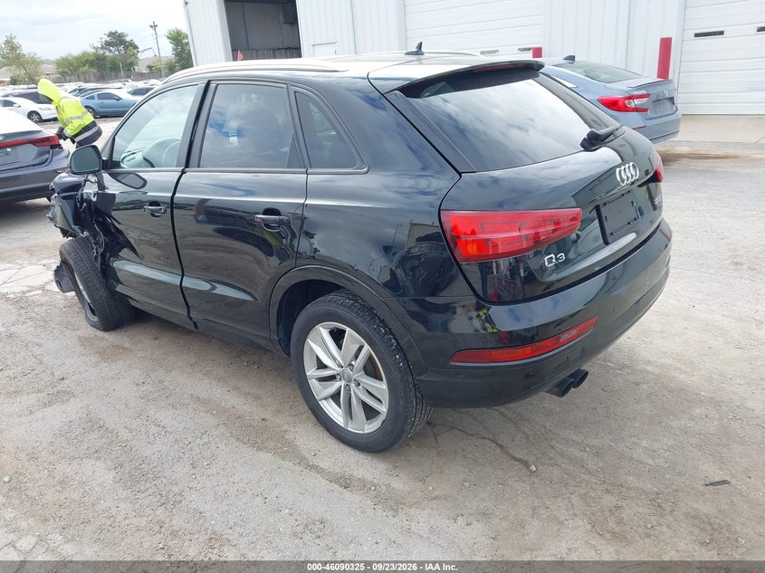 Vin: wa1eccfsxhr008079, lot: 46589932, audi q3 2.0t premium 20173