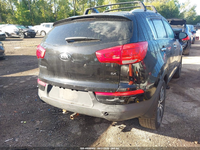 Vin: kndpc3ac0f7732760, lot: 46589972, kia sportage ex 20154