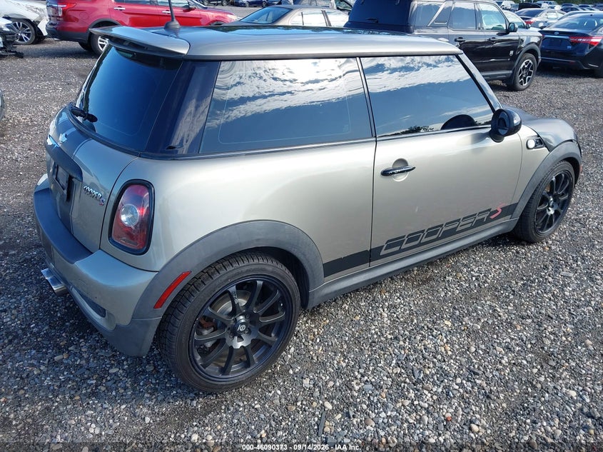 2009 MINI COOPER S auction photo 4