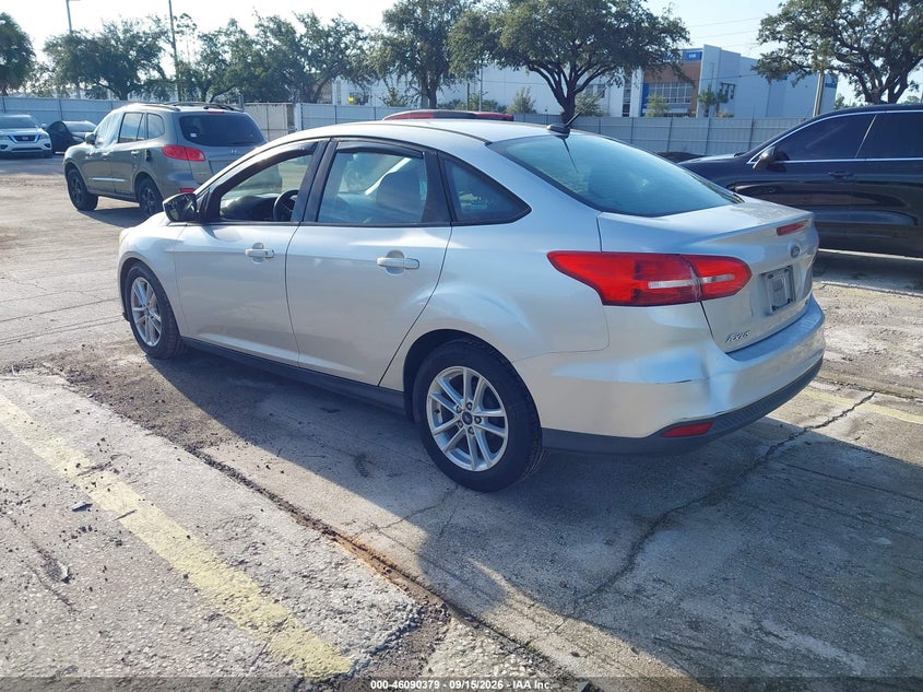 Vin: 1fadp3f29jl231640, lot: 46589986, ford focus se 20183