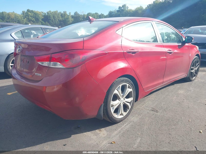 2013 HYUNDAI ELANTRA auction photo 4