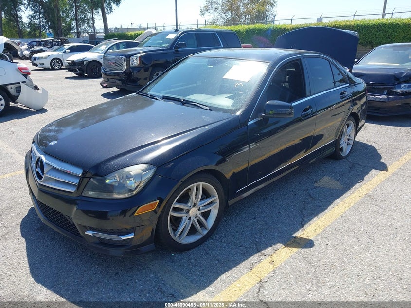 Vin: wddgf4hb1df982589, lot: 46590066, mercedes-benz c 250 sport 20132